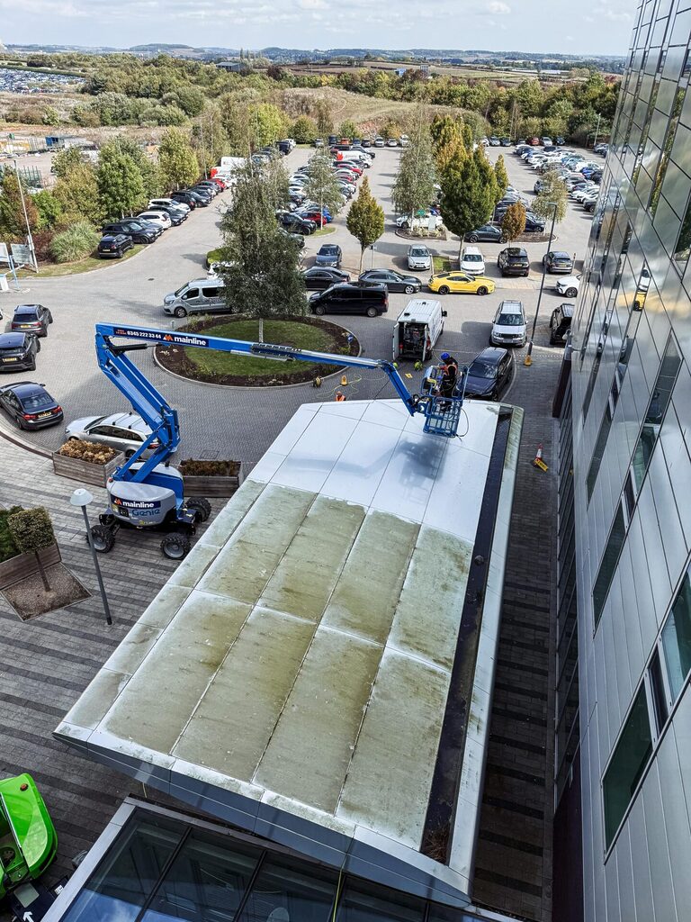 Commercial Roof Cleaning for businesses